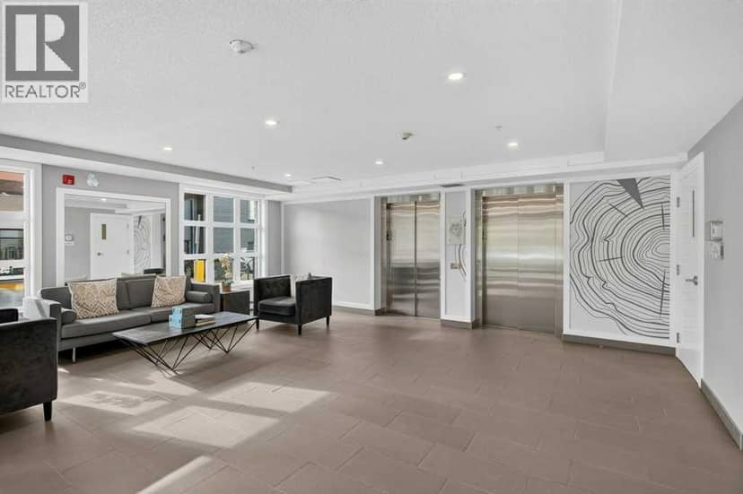 201, 383 Smith Street NW, Calgary, photo 4
