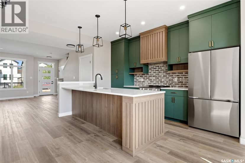 7681 Walsh AVENUE — photo 8 of 35