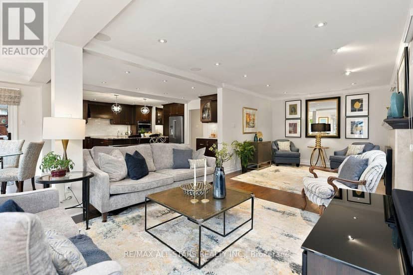 18 Ranger Court, Markham, photo 3