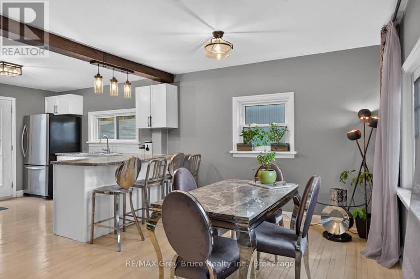 22 Cruickshank Street — photo 13 of 40