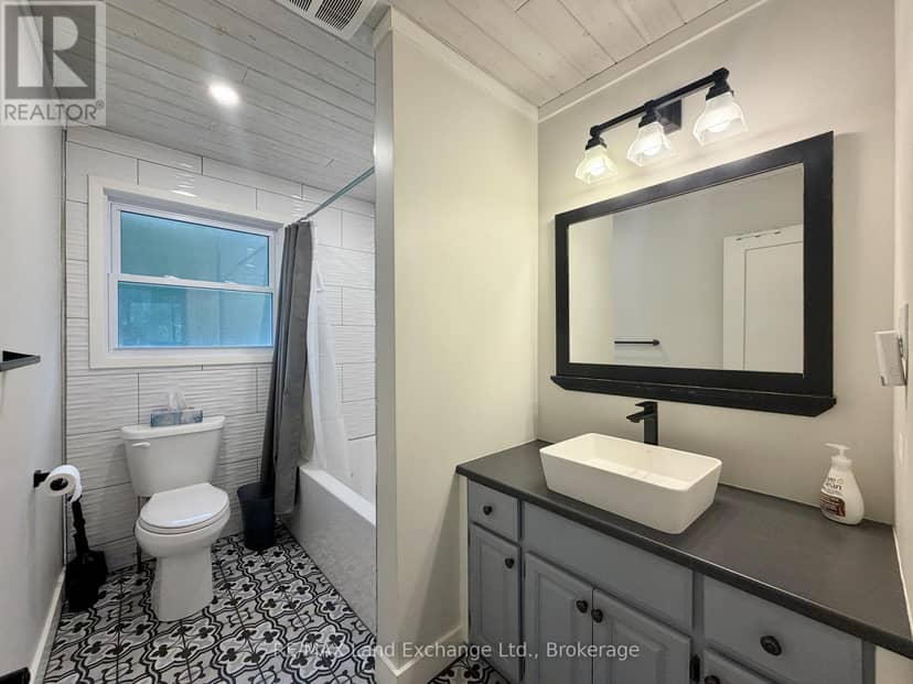 622 River Street — photo 10 of 19