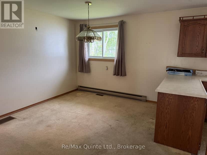 20 Ross Avenue — photo 12 of 25