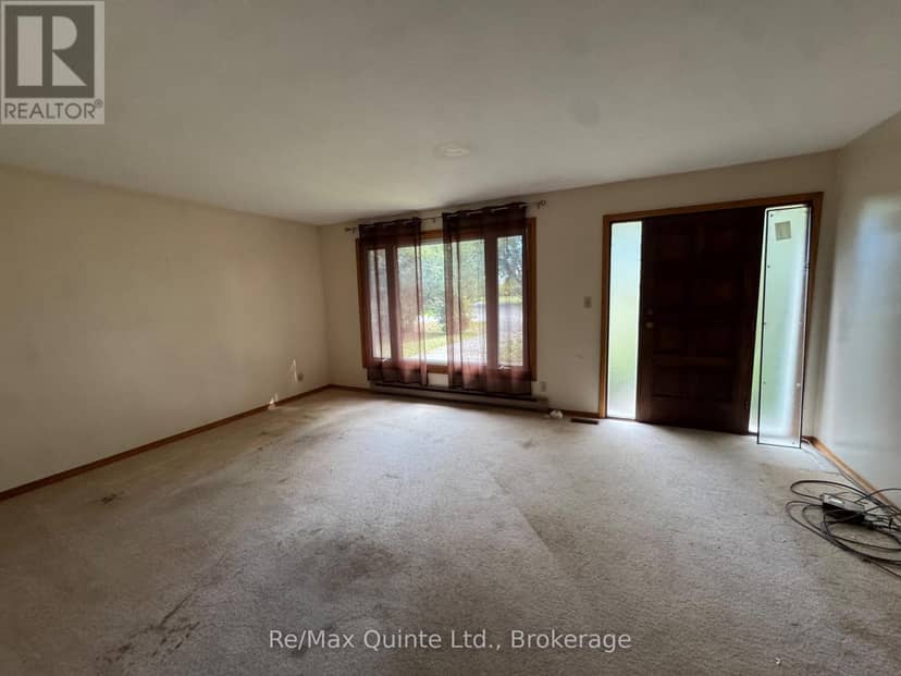 20 Ross Avenue — photo 15 of 25