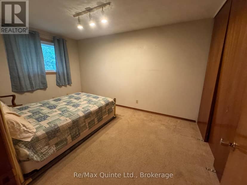 20 Ross Avenue — photo 19 of 25