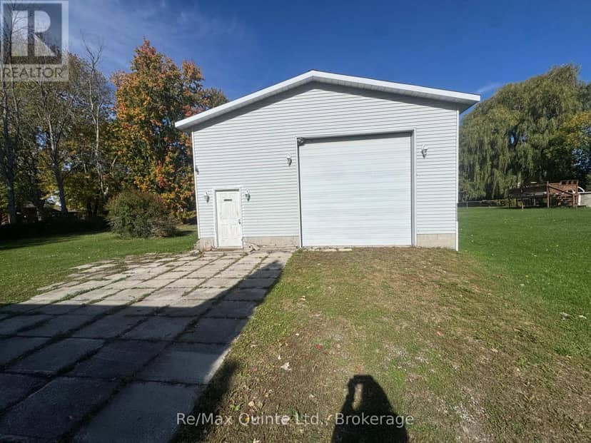 20 Ross Avenue, Quinte West, photo 5