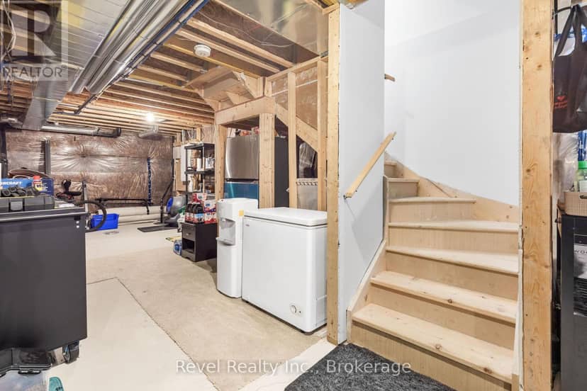 3 Bakogeorge Street — photo 36 of 40