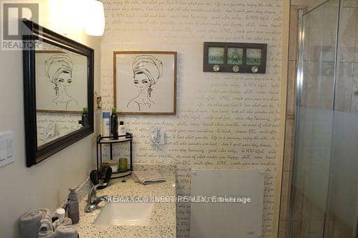 376 Dwight Avenue — photo 18 of 28