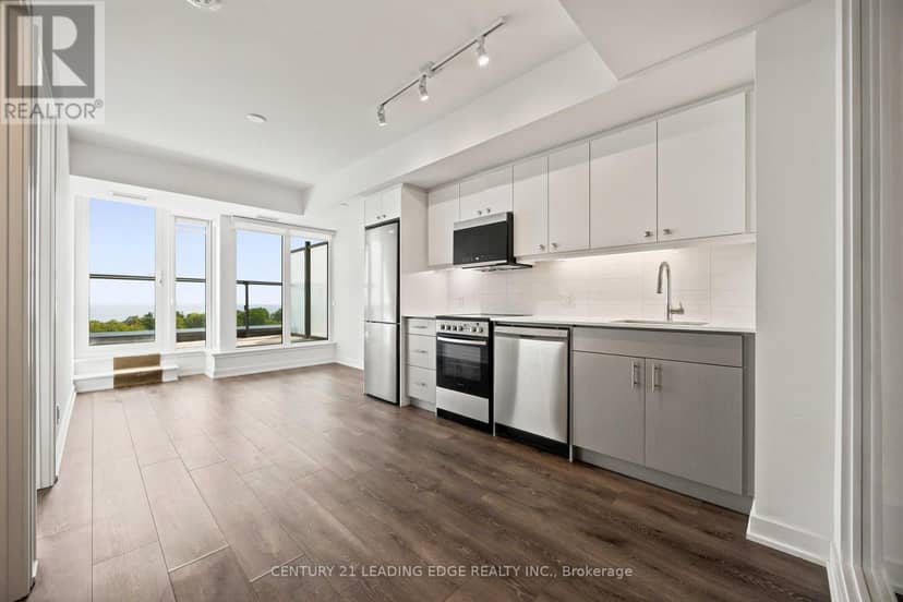 812 - 2 Manderley Drive — photo 37 of 40