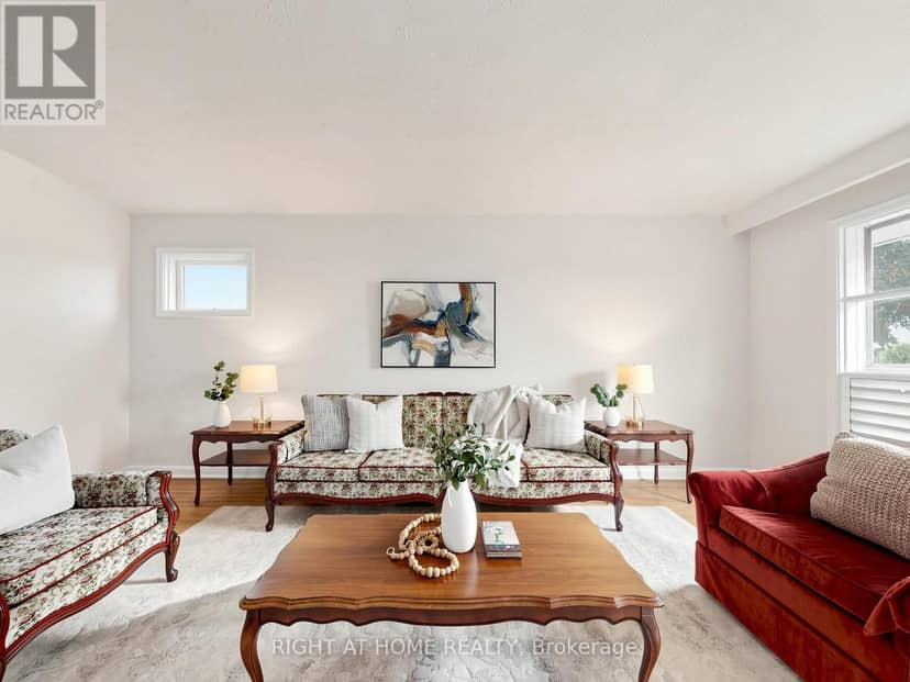 36 Joanna Drive E, Toronto, photo 5