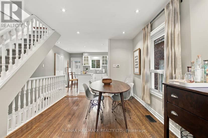 610 Coxwell Avenue — photo 15 of 40