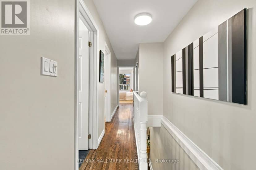 610 Coxwell Avenue — photo 20 of 40