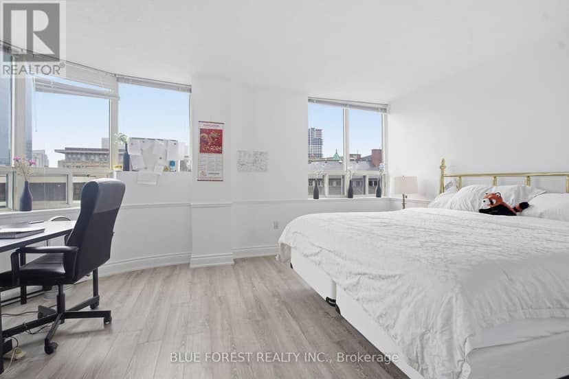 501 - 7 Picton Street — photo 12 of 30