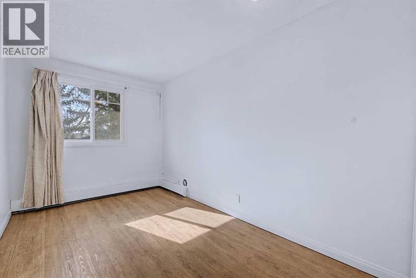 402C, 5601 Dalton Drive NW, Calgary, photo 7