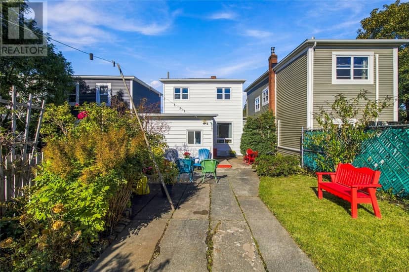 16 Cavell Avenue — photo 31 of 40