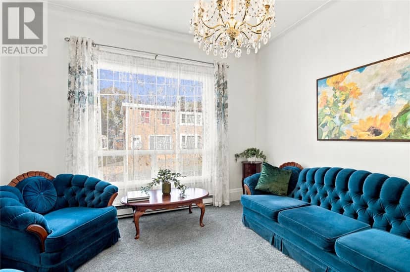 16 Cavell Avenue — photo 6 of 40