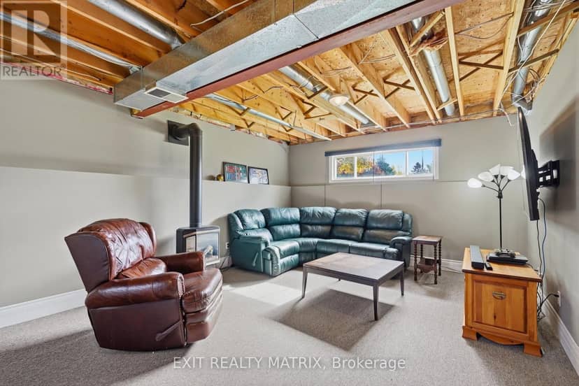 2 Maheu Street — photo 24 of 40