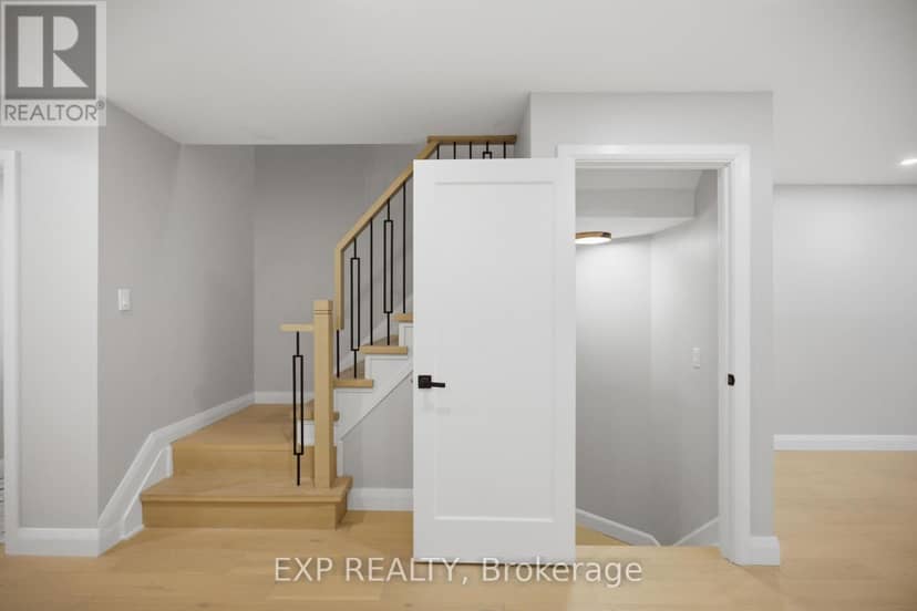 42 Antler Avenue — photo 16 of 38