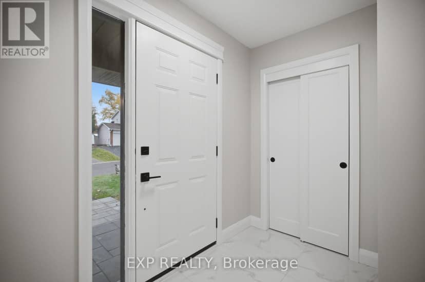 42 Antler Avenue, Ottawa, photo 6