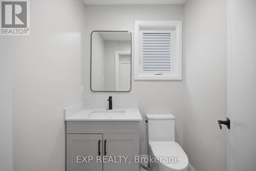 42 Antler Avenue, Ottawa, photo 7
