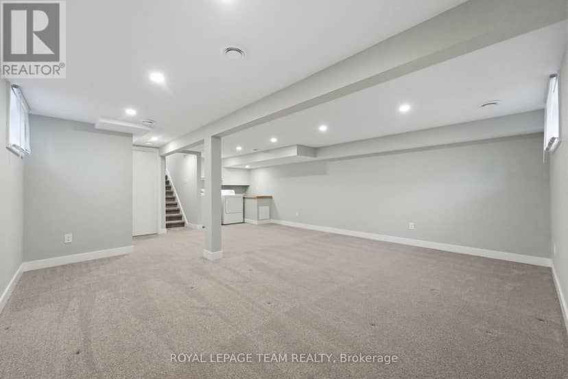289 Montfort Street — photo 32 of 40