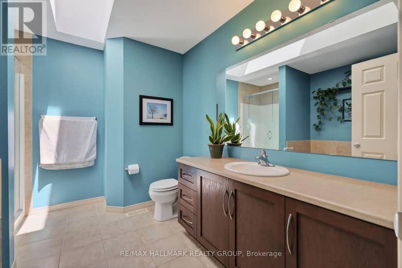 2227 Descartes Street — photo 21 of 40