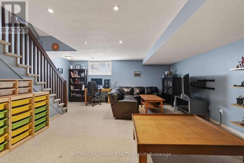 2227 Descartes Street — photo 30 of 40