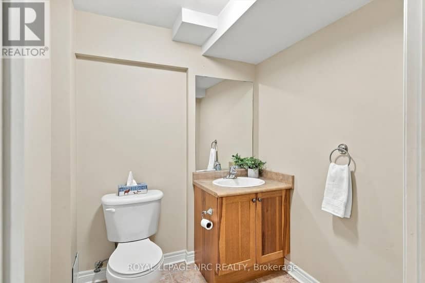 13 Flynn Court — photo 32 of 33