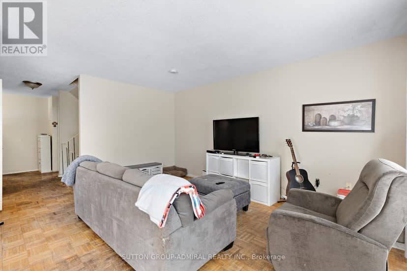 11 - 21 Four Winds Drive, Toronto, photo 7