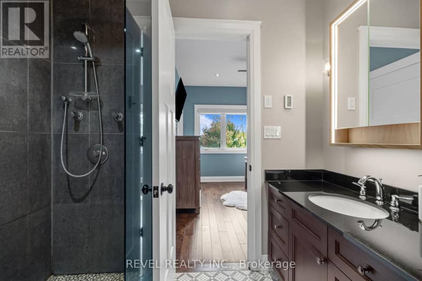 36 Earl Street — photo 18 of 40