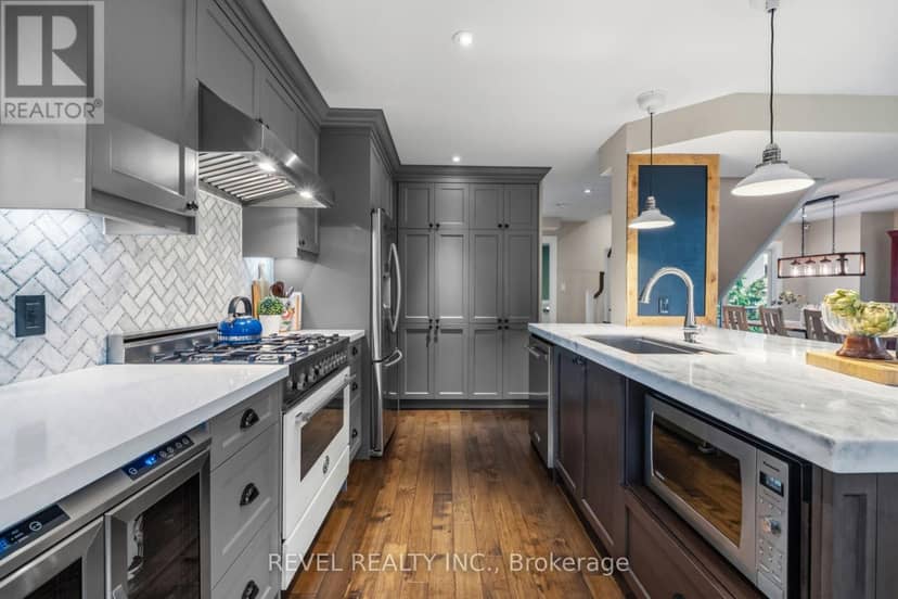 36 Earl Street, Mississauga, photo 4