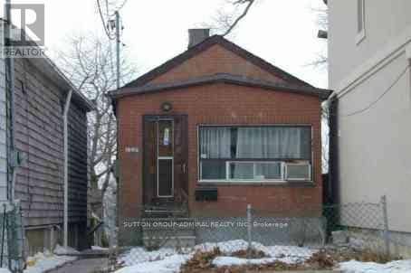 128 Spears Street, Toronto