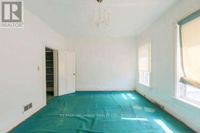 776 Gerrard Street E — photo 12 of 16