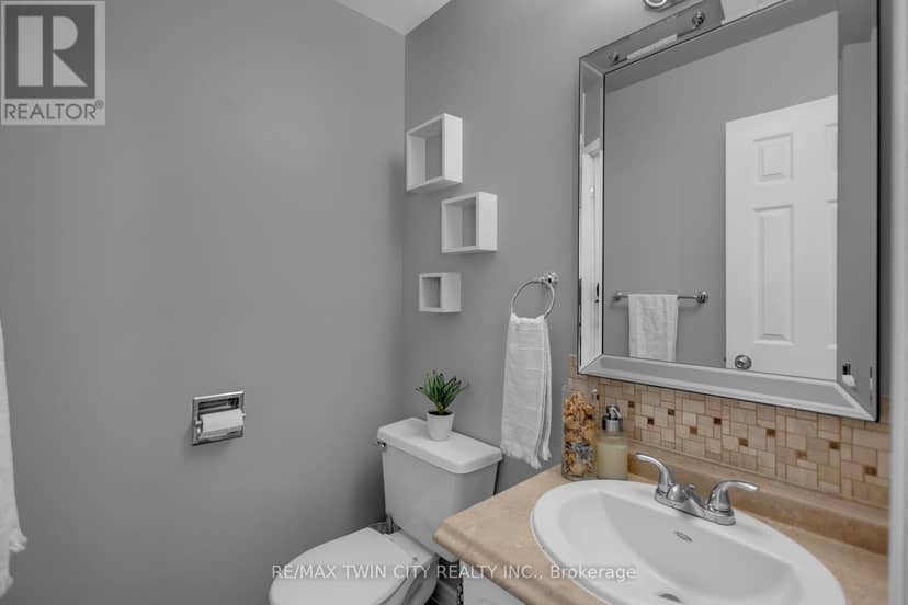 117 D'Aubigny Road — photo 18 of 40