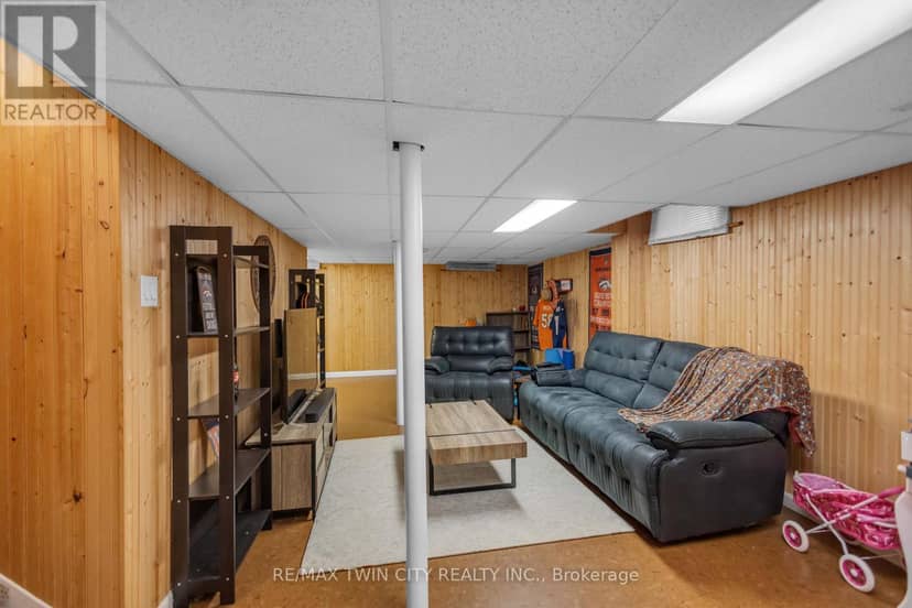 117 D'Aubigny Road — photo 31 of 40