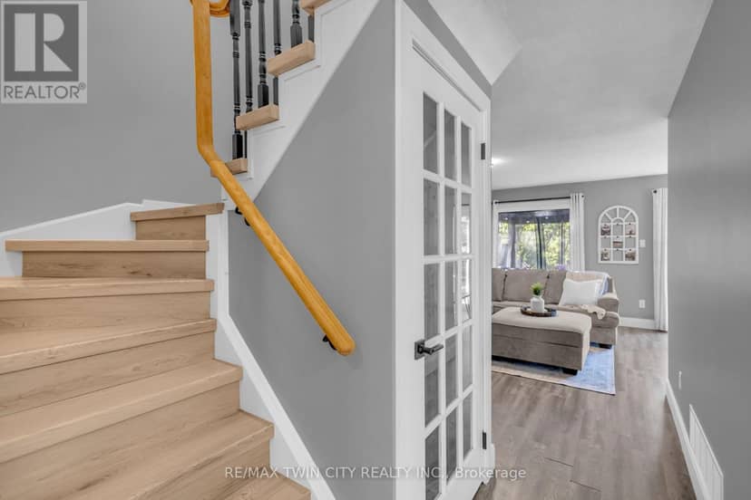 117 D'Aubigny Road — photo 7 of 40