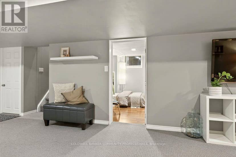 58 Hatton Drive — photo 34 of 40