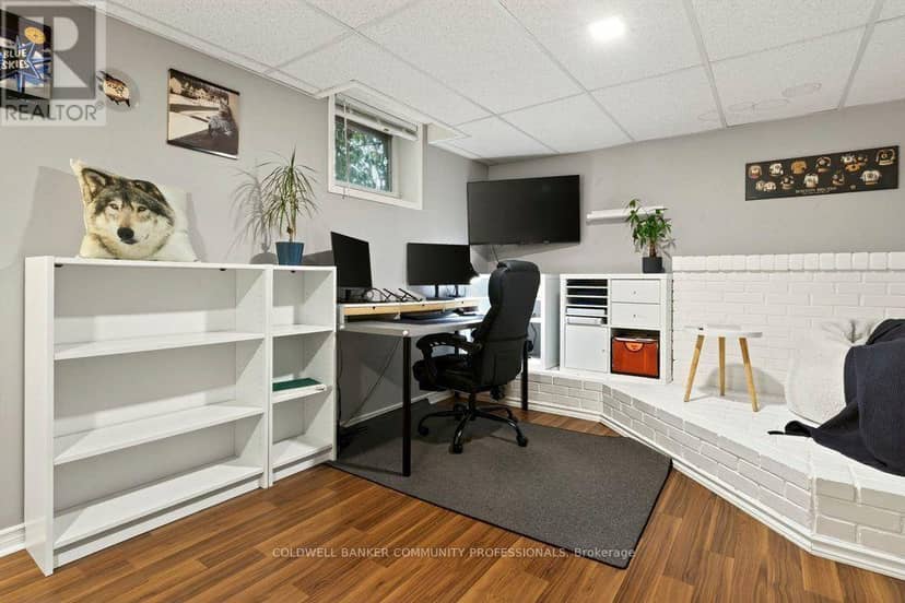58 Hatton Drive — photo 37 of 40