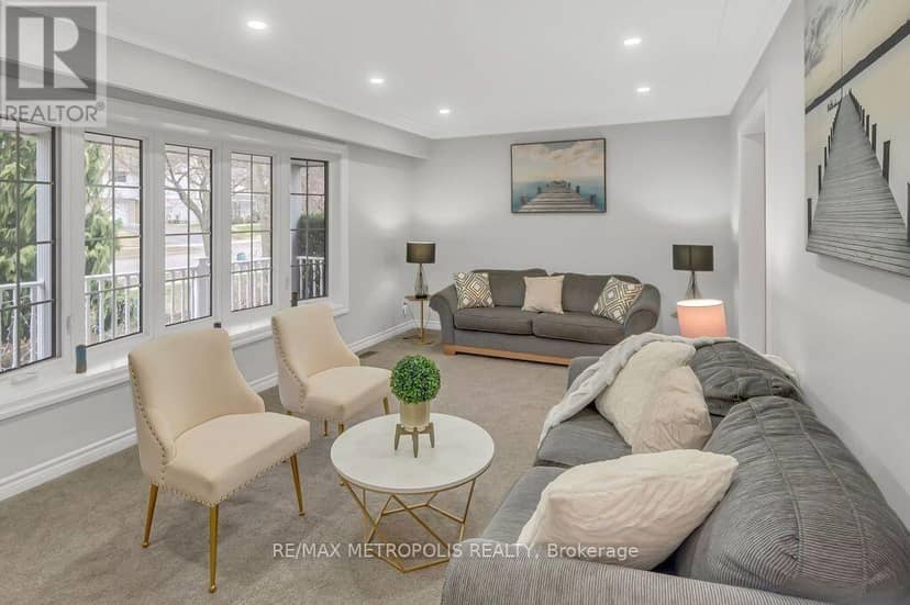 100 Warren Road — photo 4 of 37