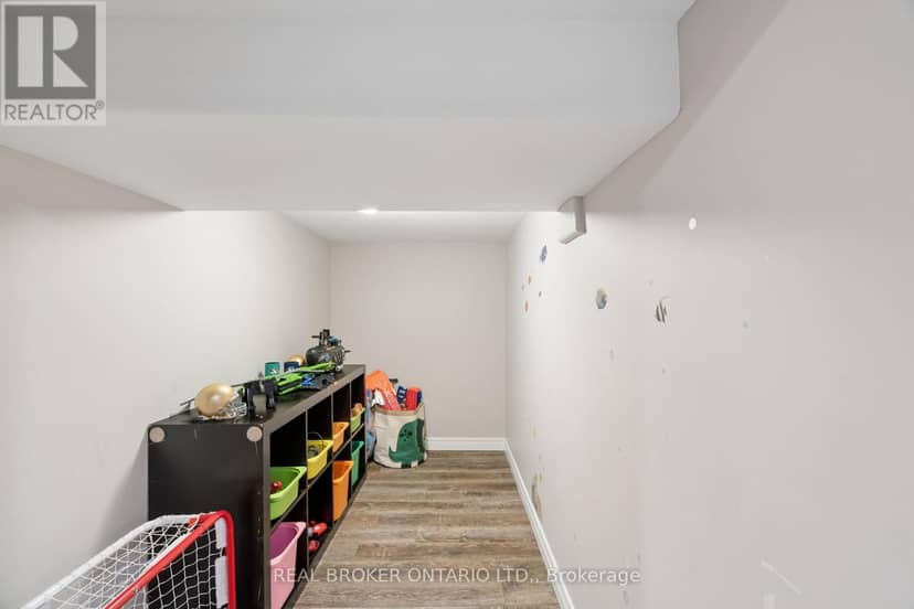 569 Starwood Drive — photo 27 of 40