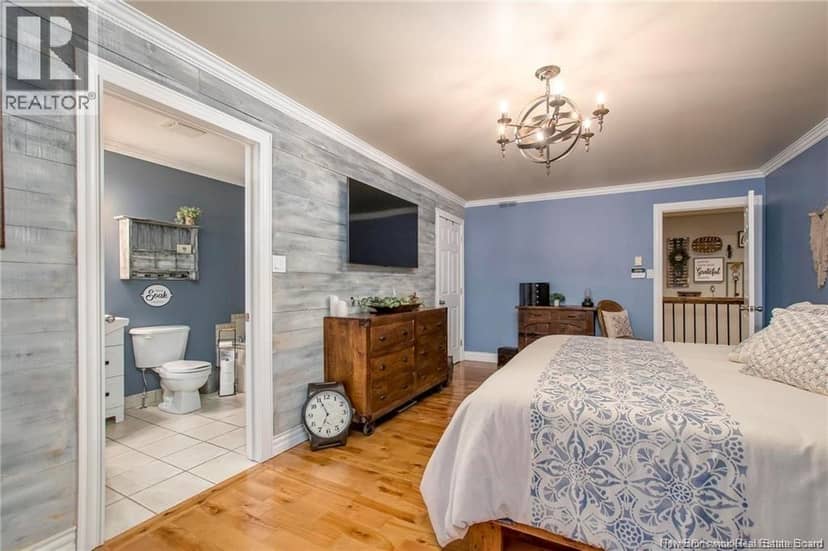 180 Leblanc Avenue — photo 18 of 40