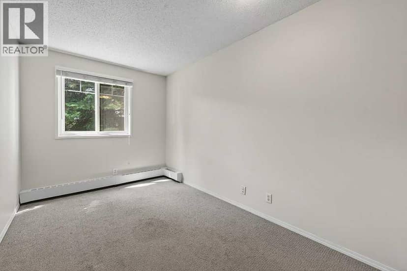 202A, 5601 Dalton Drive NW — photo 15 of 33