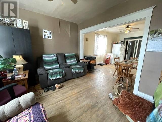 21 Aberdeen St N — photo 11 of 25