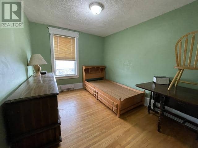 21 Aberdeen St N — photo 21 of 25