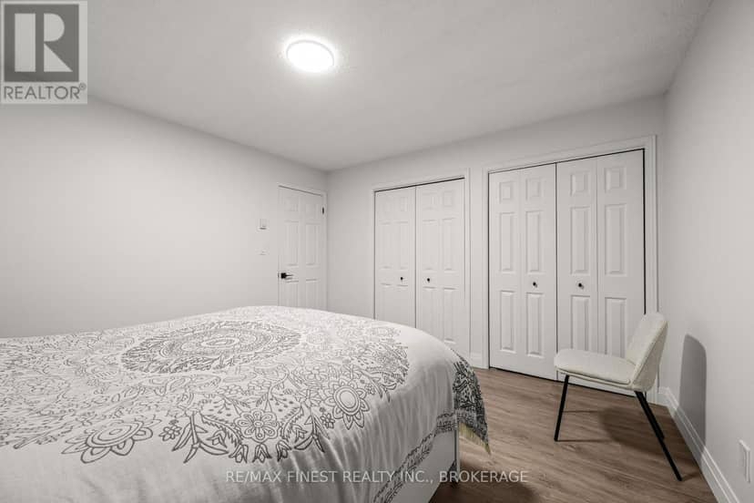 501 - 315 Regent Street — photo 28 of 33