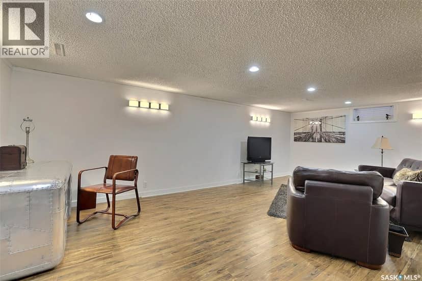 1409 Shannon ROAD — photo 21 of 33