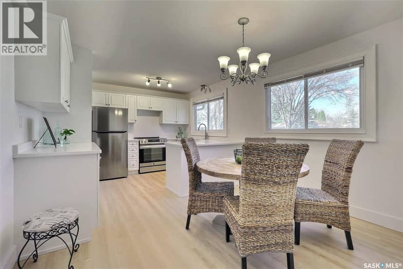 1409 Shannon ROAD — photo 9 of 33