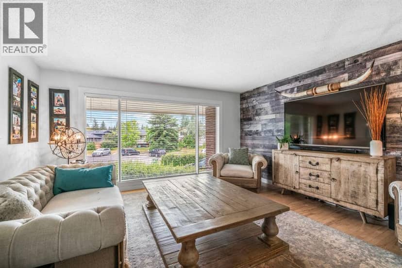 12 Glenwood Court, Cochrane, photo 2