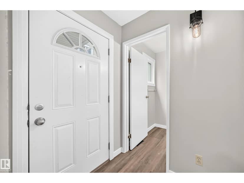 #6 1820 56 ST NW, Edmonton, photo 3