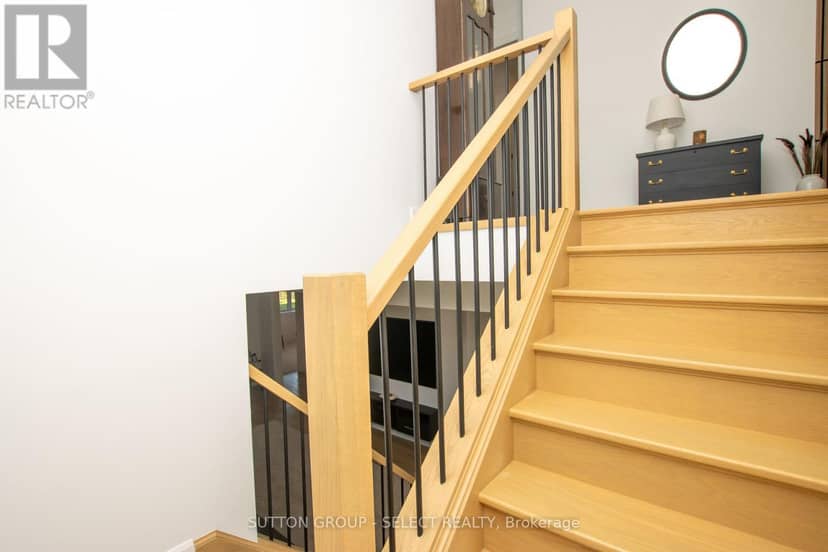 33 - 6990 Clayton Walk — photo 25 of 40