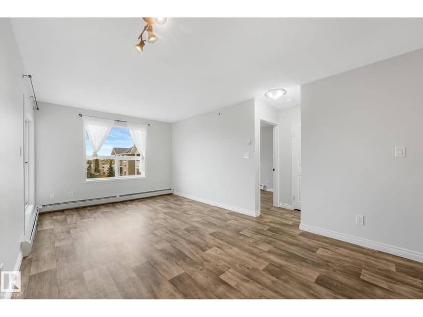 #408 4310 33 ST — photo 19 of 40